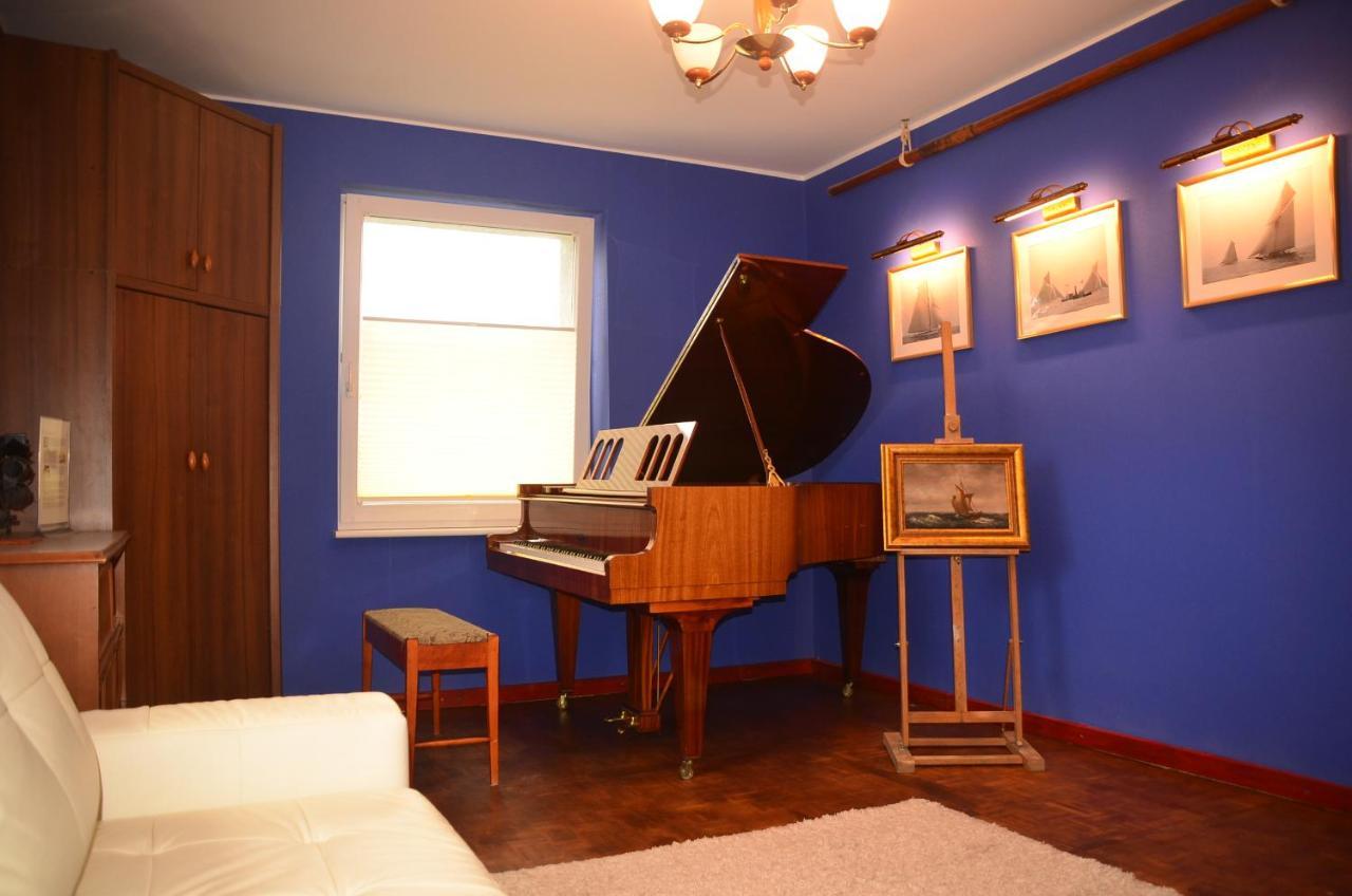Apartament Dark Amber- 3 Rooms Grand Piano Świnoujście  Eksteriør billede